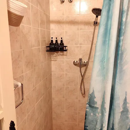 Ontherocks - In Victoria, Gozo *