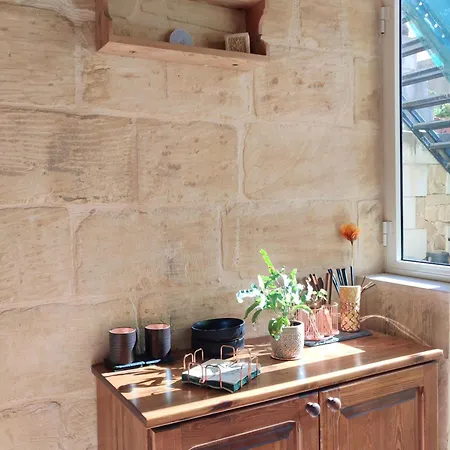 Ontherocks - In Victoria, Gozo * 维多利亚