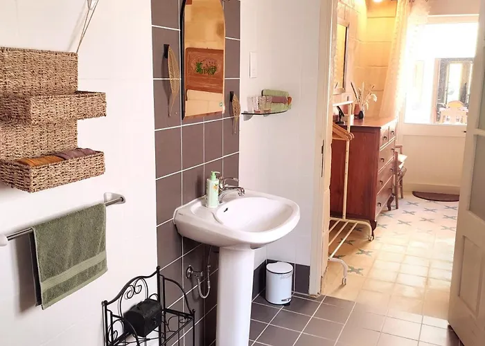 Ontherocks - In Victoria, Gozo *